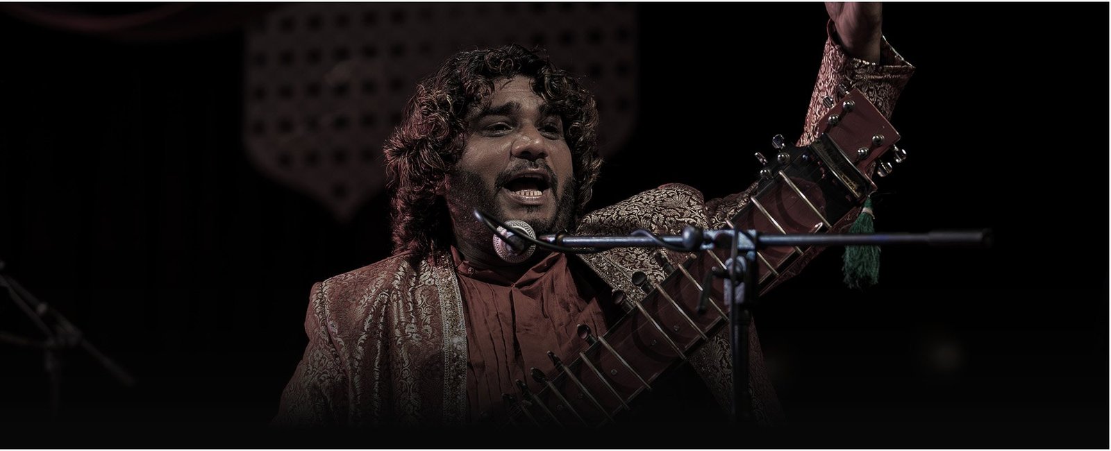 Swaraag Vocalist