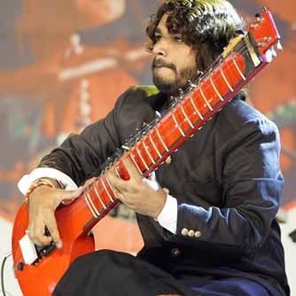 Arif Khan Zitar Player From Swaraag-an indo western fusion band